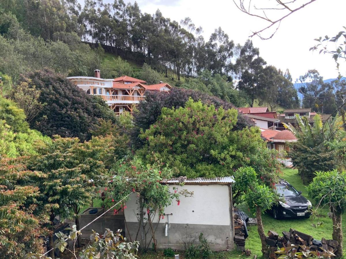 Hostal Mama Hilda Chugchilán Buitenkant foto
